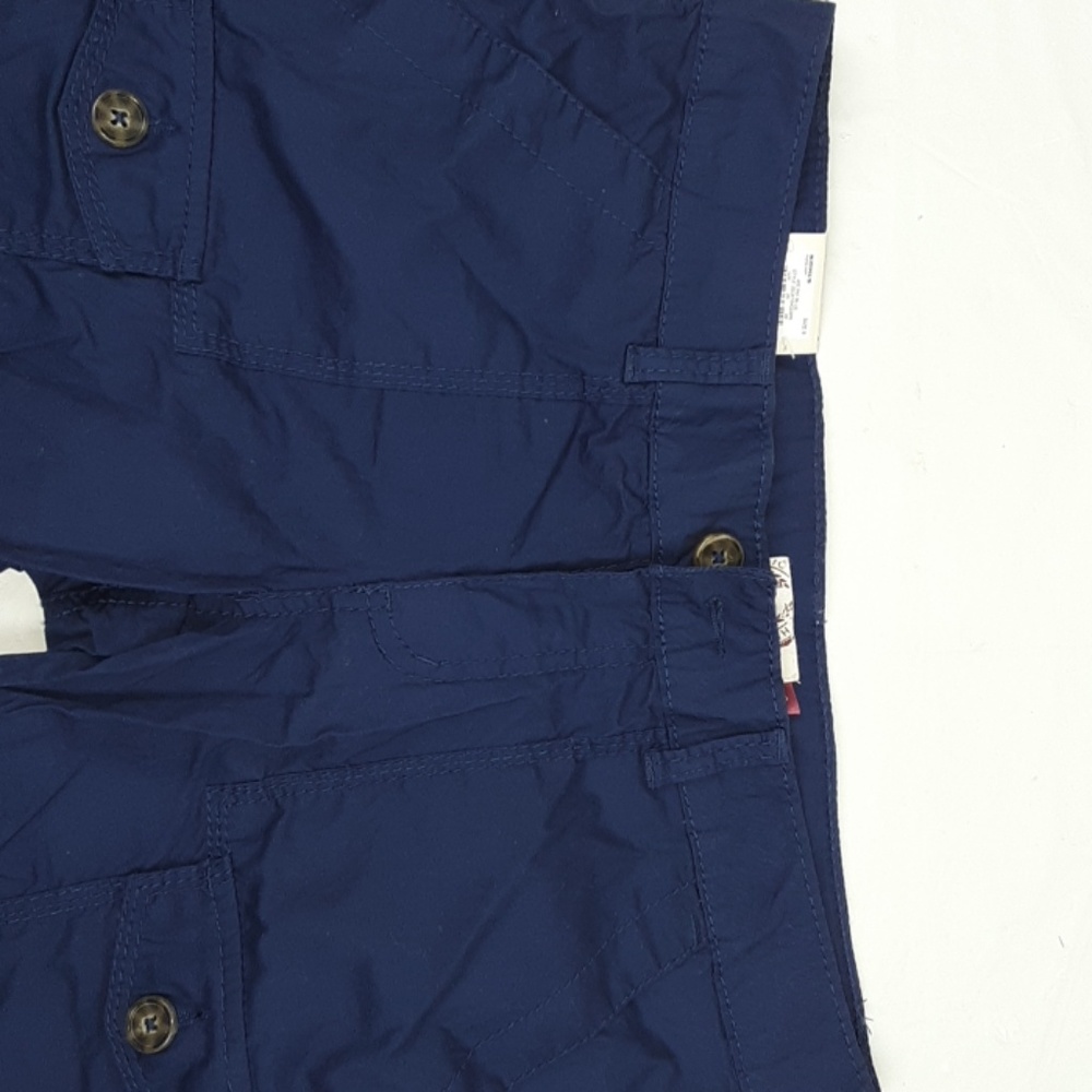 So Authentic Poplin Capri Women's clothing Size 9